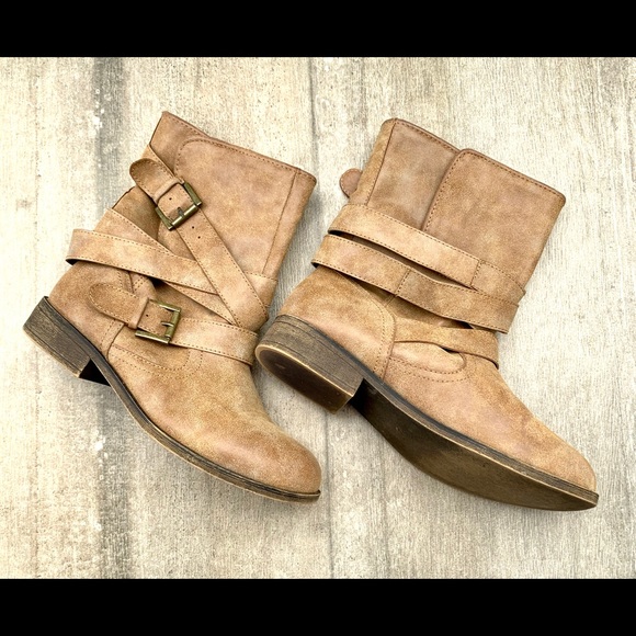 NEW MADDEN GIRL Billie Light Brown Slip On Boots - Picture 3 of 4